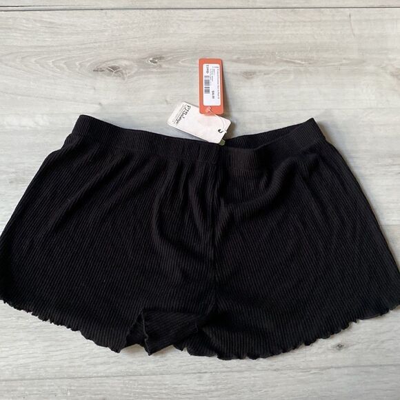 PJ Savage Textured‎ Essentials Short Black M NWT - Picture 5 of 8